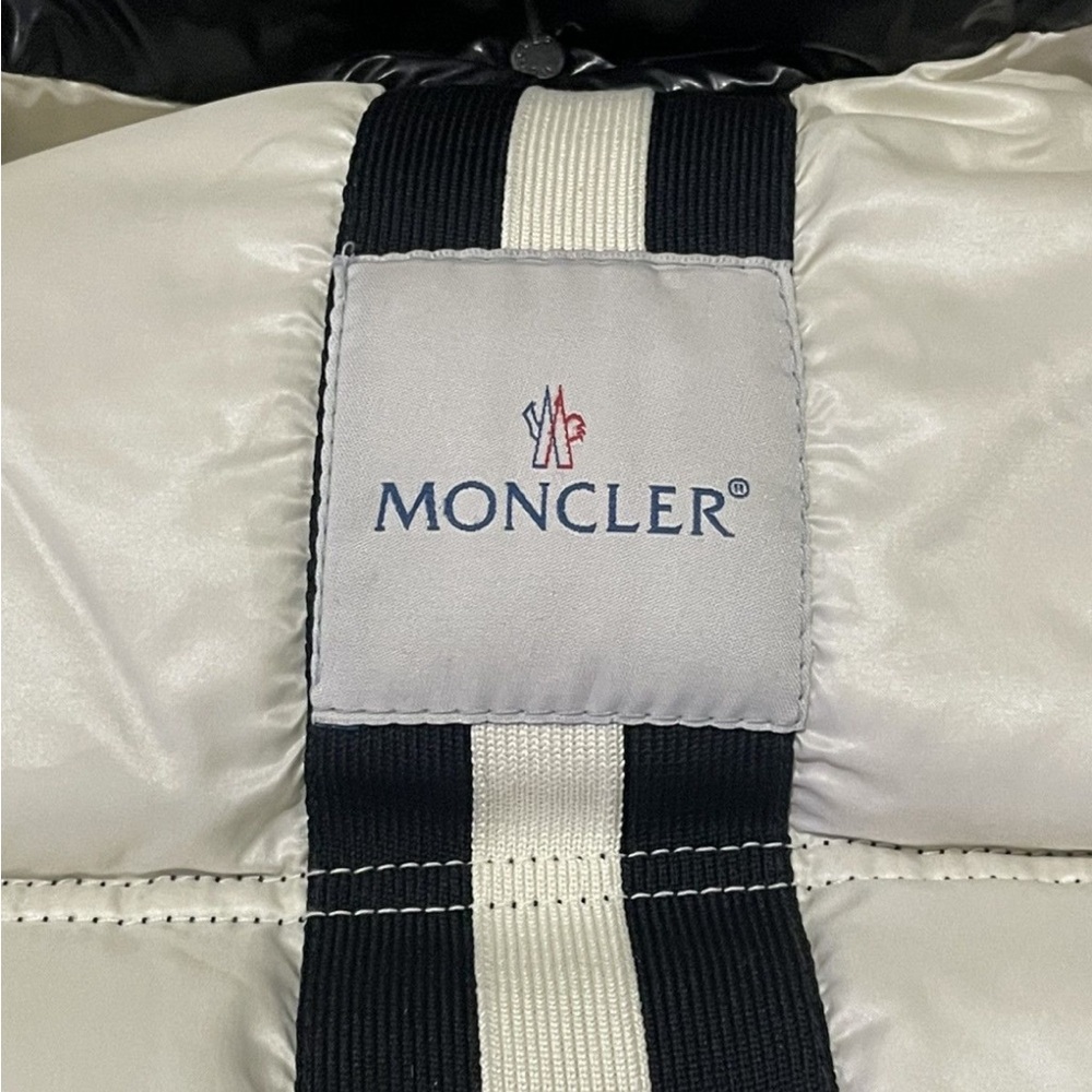 Moncler Black and Cream Puffer Jacket - Picture 3 of 11